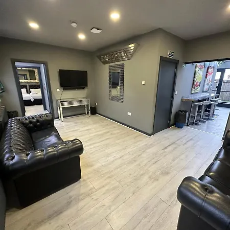 City Ctr Penthouse - Rooftop Bar, Sleeps 19 Liverpool Exterior photo