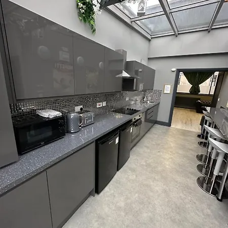 City Ctr Penthouse - Rooftop Bar, Sleeps 19 Liverpool Exterior photo
