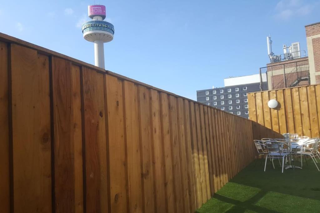Ctr Penthouse - Rooftop Bar, Sleeps 19 Apartment